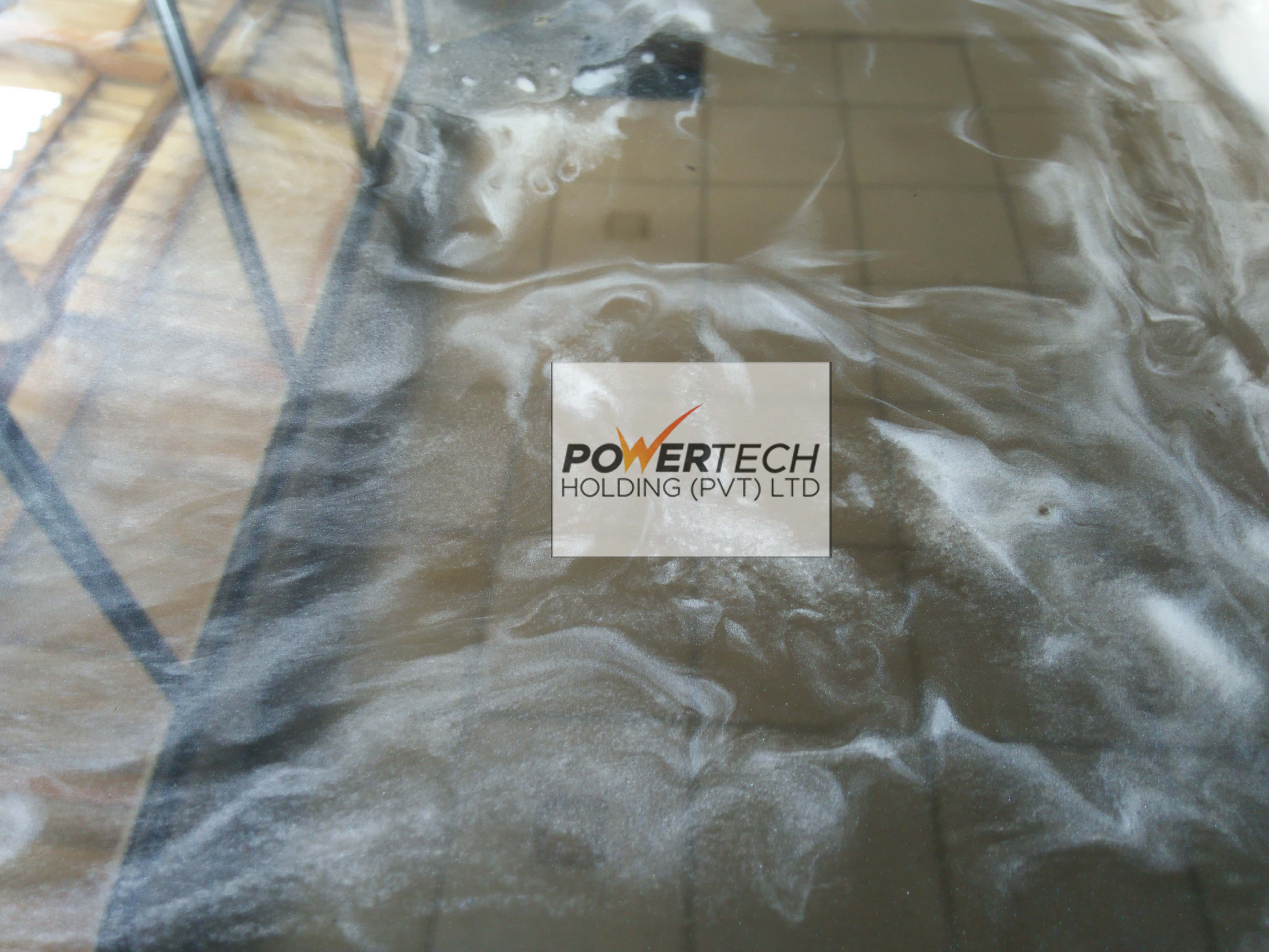 epoxy flake floor with helicopter in storage